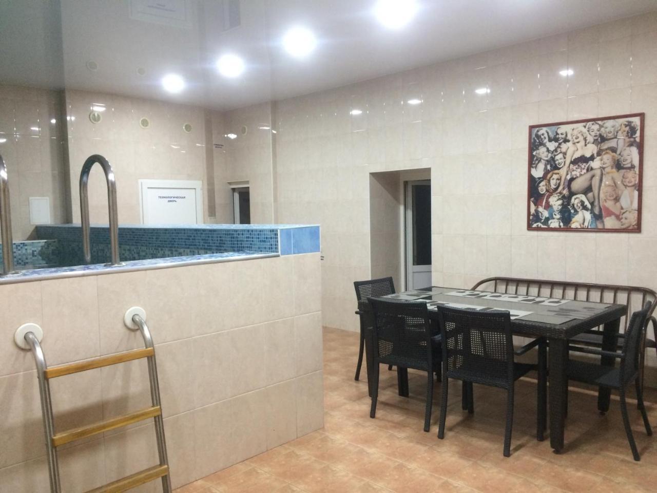 Altyn Adam Hotel Pawlodar Exterior foto